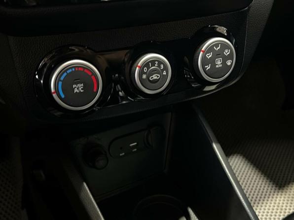 Kia Rio III Рестайлинг с пробегом 2016 года, цена 1 100 000 рублей, 93279 км, седан, Автокод Объявления