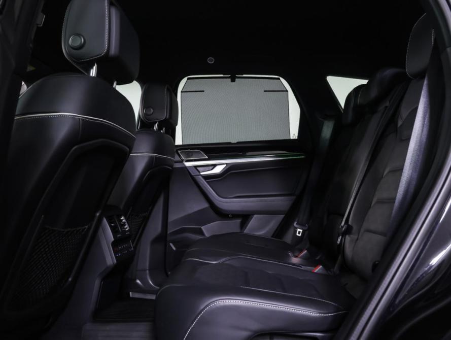 Volkswagen Touareg III Москва  - изображение 11