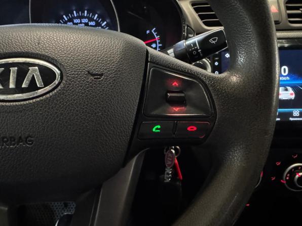 Kia Rio III с пробегом 2012 года, цена 609 000 рублей, 266000 км, седан, Автокод Объявления