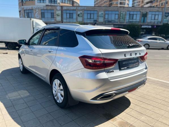 Lada (ВАЗ) Vesta I Рестайлинг (NG) с пробегом 2024 года, цена 1 300 000 рублей, 60930 км, универсал, Автокод Объявления
