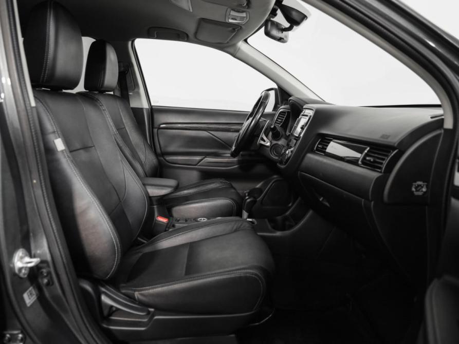 Mitsubishi Outlander III Рестайлинг 2 Санкт-Петербург  - изображение 22