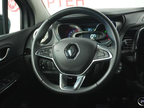 Renault Kaptur I Рестайлинг с пробегом 2021 года, цена 1 725 000 рублей, 83041 км, внедорожник, Автокод Объявления