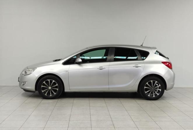 Opel Astra H Рестайлинг с пробегом 2011 года, цена 680 000 рублей, 144123 км, хэтчбек, Автокод Объявления