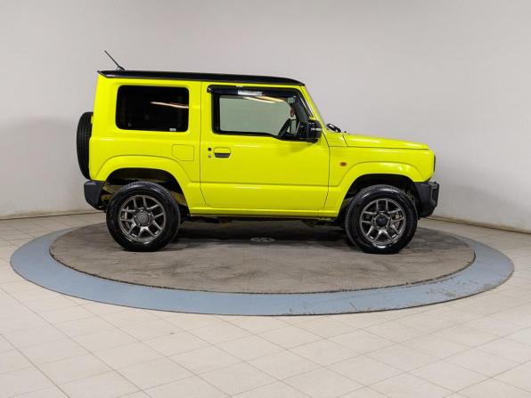 Suzuki Jimny IV с пробегом 2019 года, цена 1 999 900 рублей, 100000 км, внедорожник, Автокод Объявления