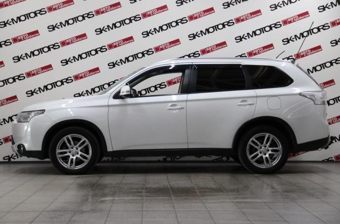 Mitsubishi Outlander III с пробегом 2014 года, цена 1 735 350 рублей, 175244 км, внедорожник, Автокод Объявления