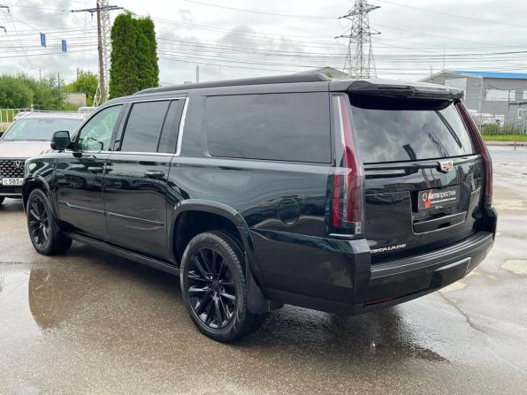 Cadillac Escalade IV с пробегом 2017 года, цена 5 200 000 рублей, 146317 км, внедорожник, Автокод Объявления