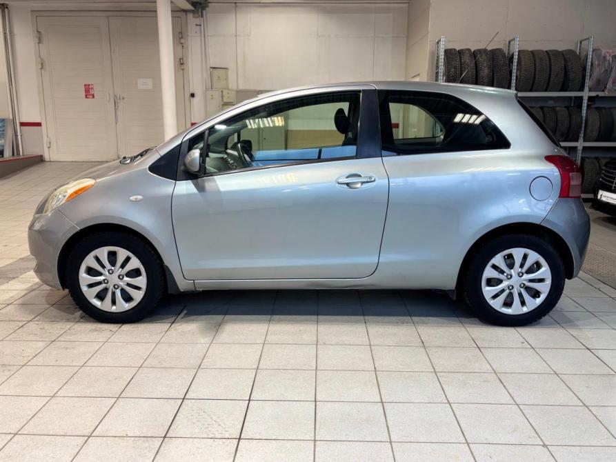 Toyota Yaris II Челябинск  - изображение 2