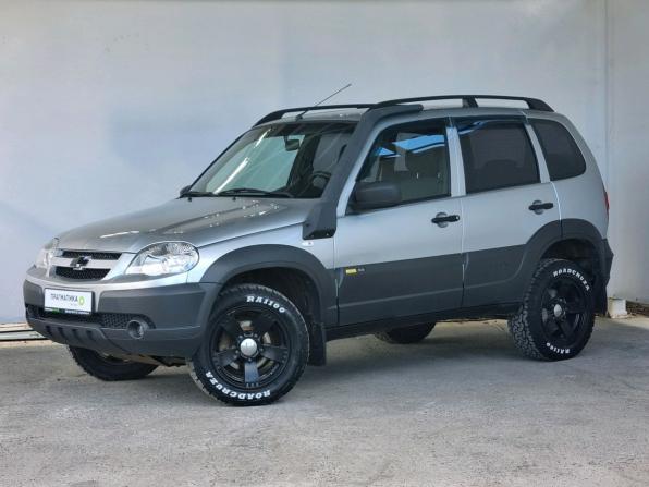 Chevrolet Niva I Рестайлинг с пробегом 2018 года, цена 880 000 рублей, 56000 км, внедорожник, Автокод Объявления