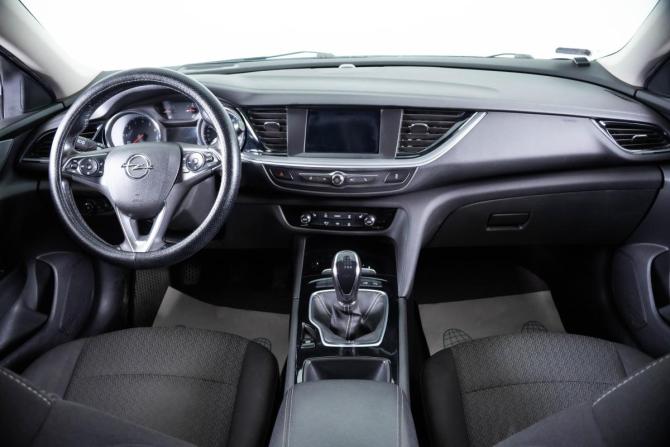 Opel Insignia II с пробегом 2018 года, цена 1 449 000 рублей, 179500 км, лифтбек, Автокод Объявления