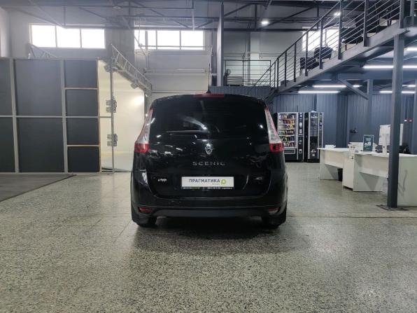 Renault Scenic III с пробегом 2010 года, цена 619 000 рублей, 230885 км, компактвэн, Автокод Объявления
