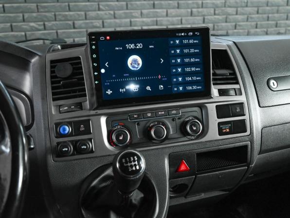 Volkswagen Multivan T5 Рестайлинг с пробегом 2011 года, цена 2 200 000 рублей, 266965 км, минивэн, Автокод Объявления