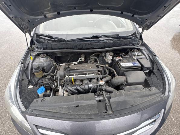Hyundai Solaris I Рестайлинг с пробегом 2014 года, цена 937 000 рублей, 151000 км, седан, Автокод Объявления