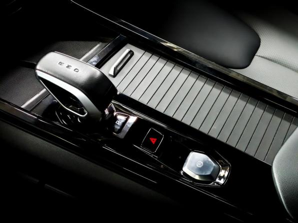 Geely Cityray с пробегом 2024 года, цена 2 415 000 рублей, 30003 км, внедорожник, Автокод Объявления