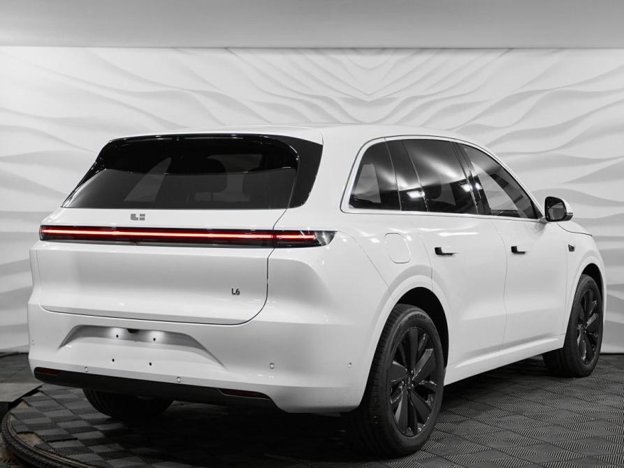 Li Auto (Lixiang) L6 Москва  - изображение 4