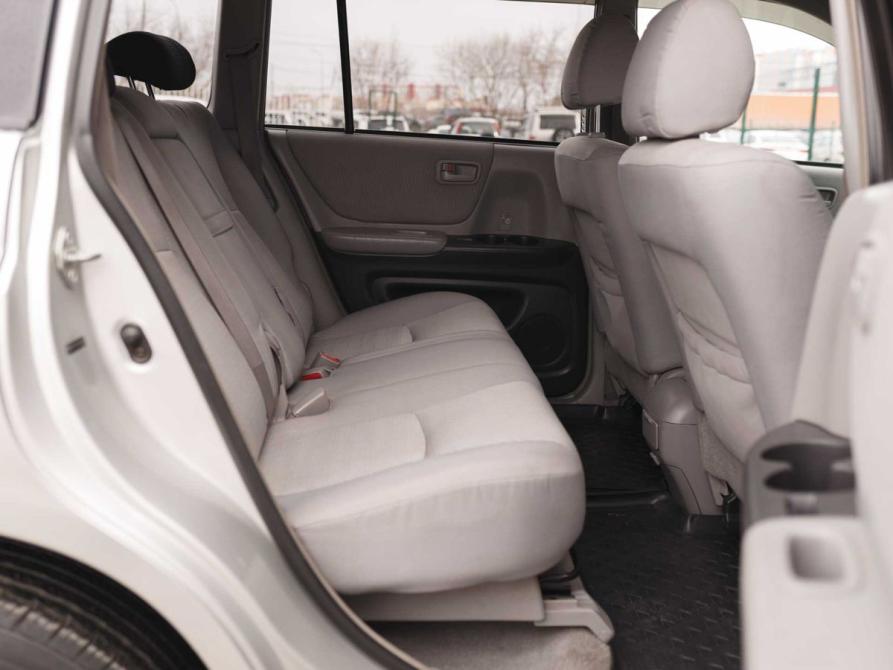 Toyota Highlander I (XU20) Рестайлинг Новосибирск  - изображение 18