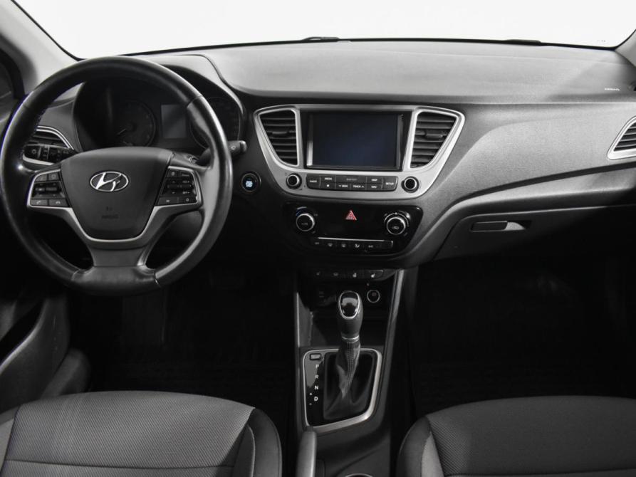 Hyundai Solaris II Санкт-Петербург  - изображение 15