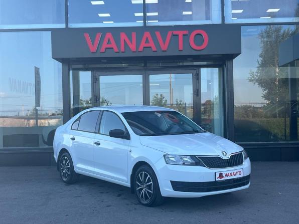 Skoda Rapid I с пробегом 2016 года, цена 1 100 000 рублей, 130107 км, лифтбек, Автокод Объявления