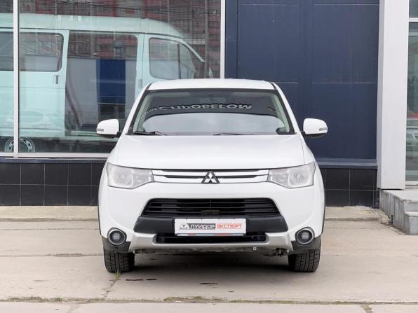 Mitsubishi Outlander III с пробегом 2014 года, цена 1 099 000 рублей, 286165 км, внедорожник, Автокод Объявления