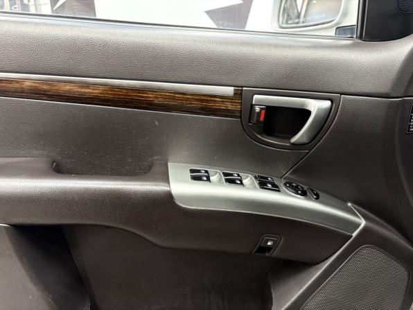Hyundai Santa Fe II Рестайлинг с пробегом 2011 года, цена 1 349 900 рублей, 206666 км, внедорожник, Автокод Объявления