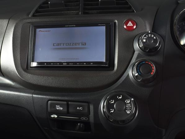 Honda Fit Shuttle I Рестайлинг с пробегом 2014 года, цена 1 194 995 рублей, 188411 км, универсал, Автокод Объявления