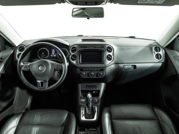 Volkswagen Tiguan I Рестайлинг с пробегом 2016 года, цена 1 589 777 рублей, 67518 км, внедорожник, Автокод Объявления