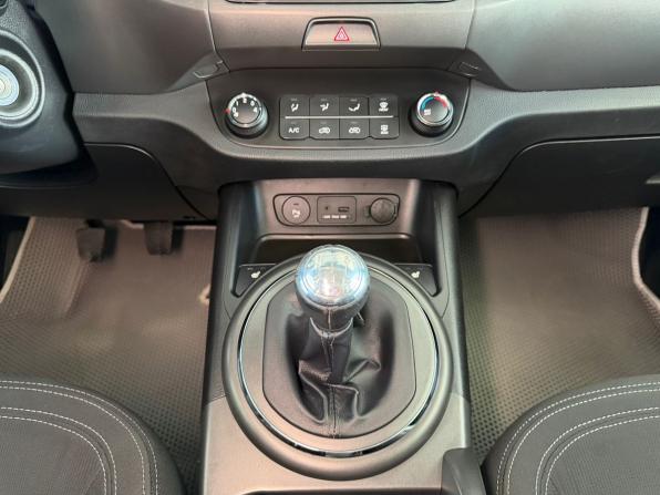 Kia Sportage III с пробегом 2012 года, цена 1 079 000 рублей, 136000 км, внедорожник, Автокод Объявления