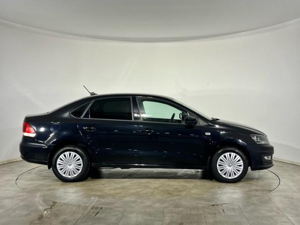Volkswagen Polo V Рестайлинг с пробегом 2017 года, цена 1 050 000 рублей, 125861 км, седан, Автокод Объявления