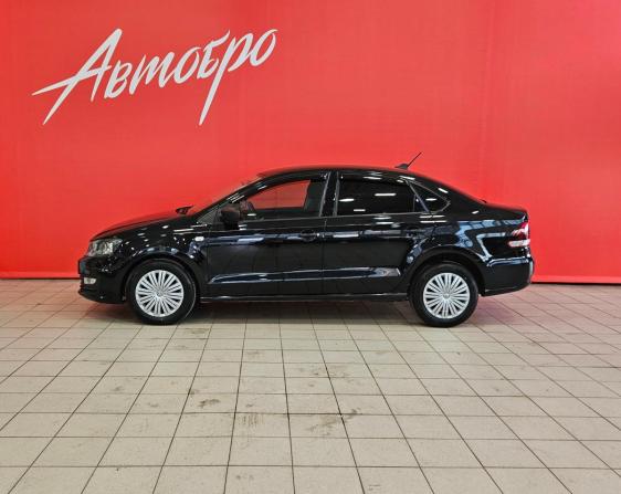 Volkswagen Polo V Рестайлинг с пробегом 2019 года, цена 1 250 000 рублей, 111722 км, седан, Автокод Объявления