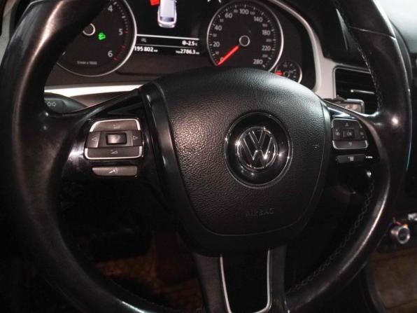 Volkswagen Touareg II Рестайлинг с пробегом 2016 года, цена 2 599 000 рублей, 195802 км, внедорожник, Автокод Объявления