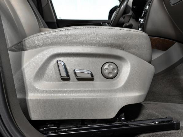Audi Q5 I (8R) Рестайлинг с пробегом 2013 года, цена 1 650 000 рублей, 209000 км, внедорожник, Автокод Объявления