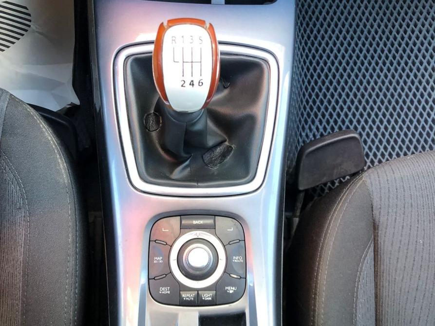Renault Laguna III Рестайлинг Санкт-Петербург  - изображение 11