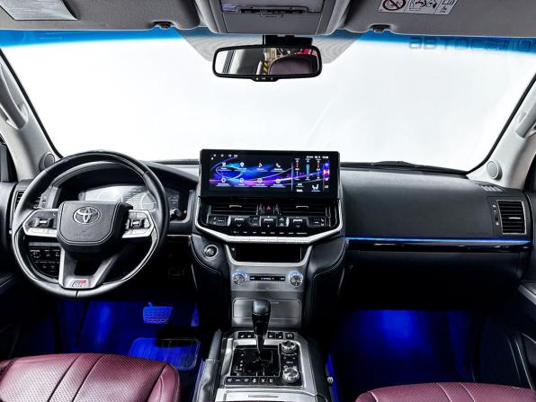 Toyota Land Cruiser 200 Series Рестайлинг 1 с пробегом 2014 года, цена 5 750 000 рублей, 181055 км, внедорожник, Автокод Объявления