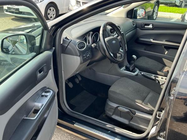 Ford Focus II Рестайлинг с пробегом 2010 года, цена 370 000 рублей, 330000 км, хэтчбек, Автокод Объявления