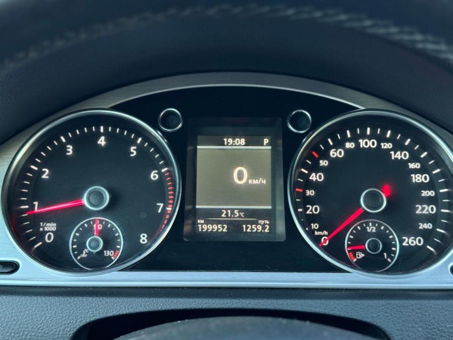 Volkswagen Passat B7 Ульяновск  - изображение 18