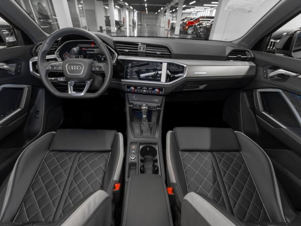 Audi Q3 II (F3) с пробегом 2026 года, цена 3 940 000 рублей, 50 км, внедорожник, Автокод Объявления