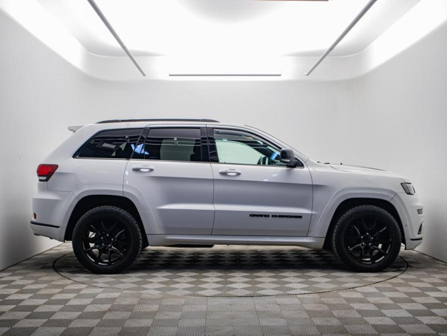Jeep Grand Cherokee IV (WK2) Рестайлинг Москва  - изображение 4