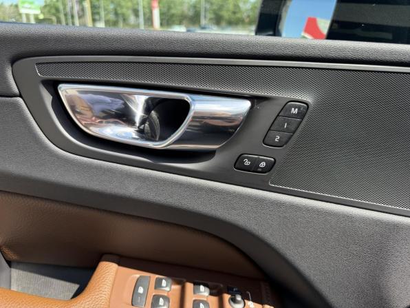 Volvo XC60 II с пробегом 2018 года, цена 3 500 000 рублей, 84742 км, внедорожник, Автокод Объявления