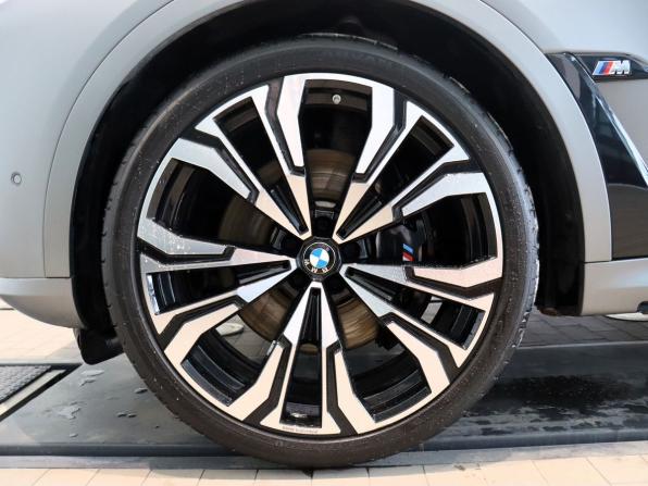 BMW X7 I (G07) Рестайлинг с пробегом 2023 года, цена 15 990 000 рублей, 26438 км, внедорожник, Автокод Объявления