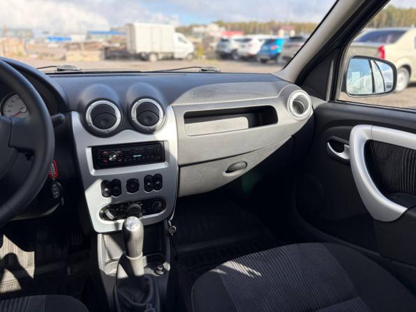 Renault Logan I Рестайлинг с пробегом 2011 года, цена 455 000 рублей, 128300 км, седан, Автокод Объявления