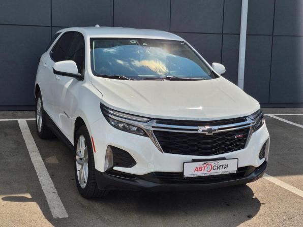 Chevrolet Equinox III Рестайлинг с пробегом 2021 года, цена 2 040 000 рублей, 130000 км, внедорожник, Автокод Объявления