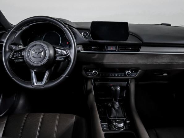 Mazda 6 III (GJ) Рестайлинг 2 с пробегом 2023 года, цена 2 998 000 рублей, 66828 км, седан, Автокод Объявления