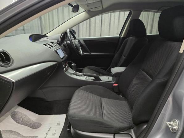 Mazda Axela II с пробегом 2012 года, цена 893 000 рублей, 159300 км, седан, Автокод Объявления