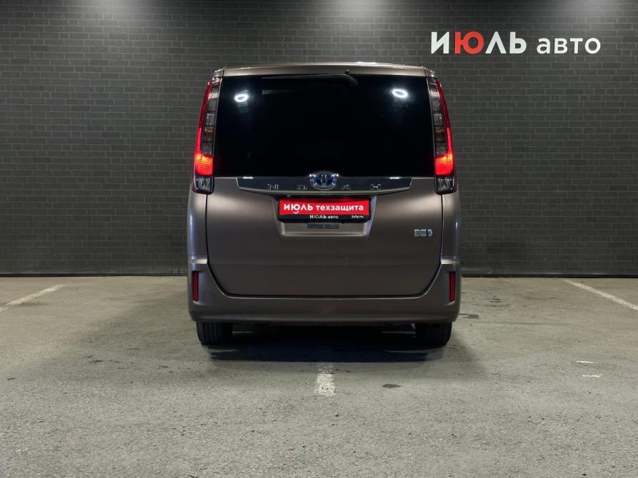 Toyota Noah III (R80) Челябинск  - изображение 6
