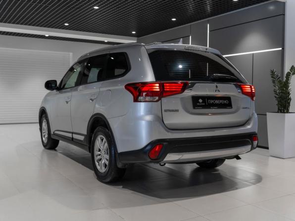 Mitsubishi Outlander III Рестайлинг 2 с пробегом 2017 года, цена 2 120 000 рублей, 74846 км, внедорожник, Автокод Объявления