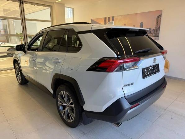 Toyota RAV4 V (XA50) с пробегом 2021 года, цена 3 520 000 рублей, 46181 км, внедорожник, Автокод Объявления