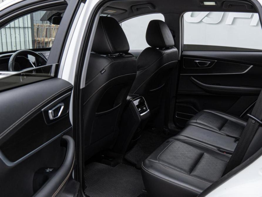 Chery Tiggo 8 I Волгоград  - изображение 13