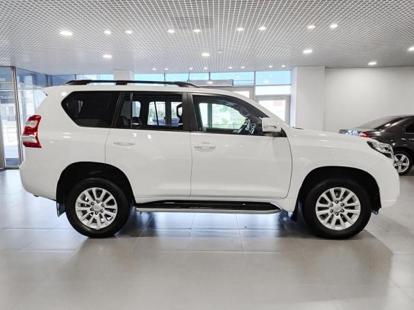 Toyota Land Cruiser Prado 150 Series Рестайлинг 2 с пробегом 2017 года, цена 4 690 000 рублей, 139129 км, внедорожник, Автокод Объявления