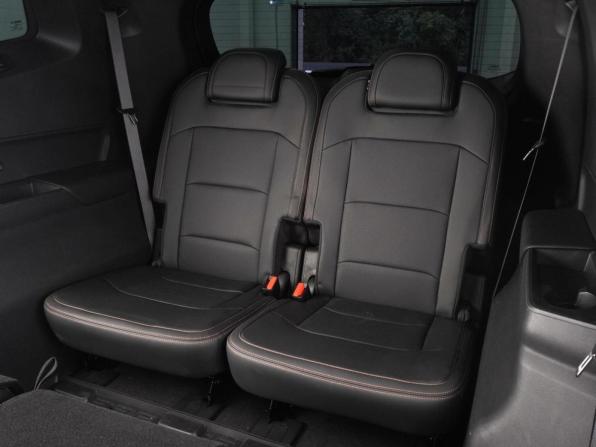 Geely Okavango I Рестайлинг с пробегом 2024 года, цена 3 079 000 рублей, 21717 км, внедорожник, Автокод Объявления