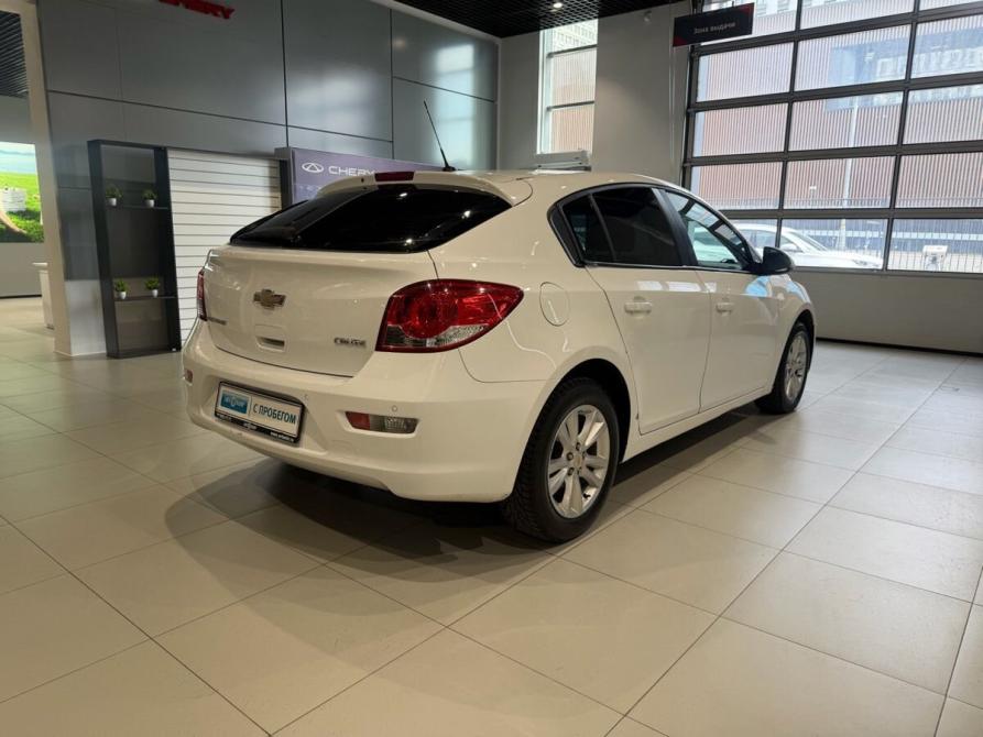 Chevrolet Cruze I Рестайлинг Москва  - изображение 4