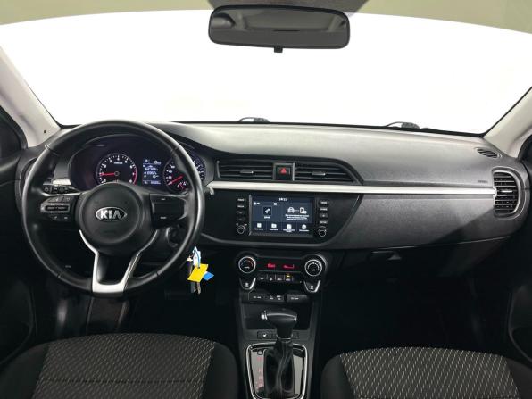 Kia Rio IV с пробегом 2018 года, цена 1 350 000 рублей, 120317 км, седан, Автокод Объявления
